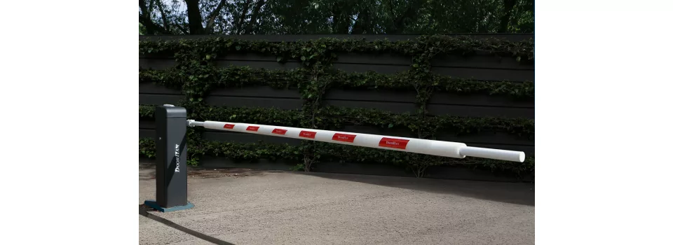 Новинка от DoorHan -  комплект скоростного шлагбаума BARRIER-PRO-RPD-4000